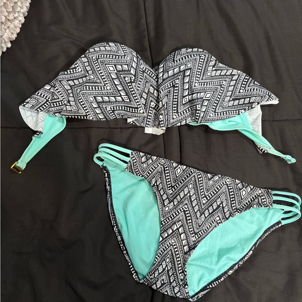 Arizona Jean Company Mint and Black Bikini Set